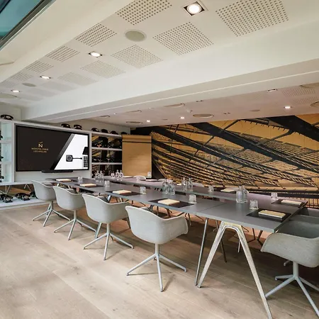 Novotel Les Halles 4*