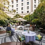 Novotel Les Halles Hotel