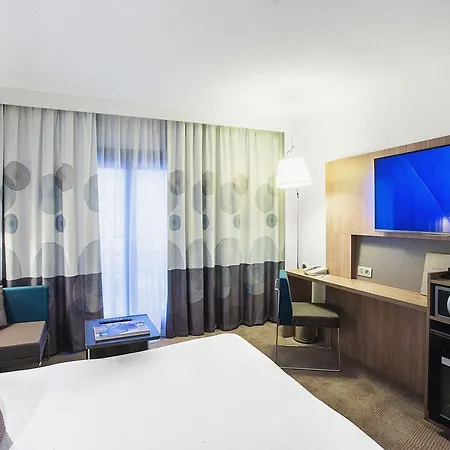 Novotel Les Halles 4* Paryż
