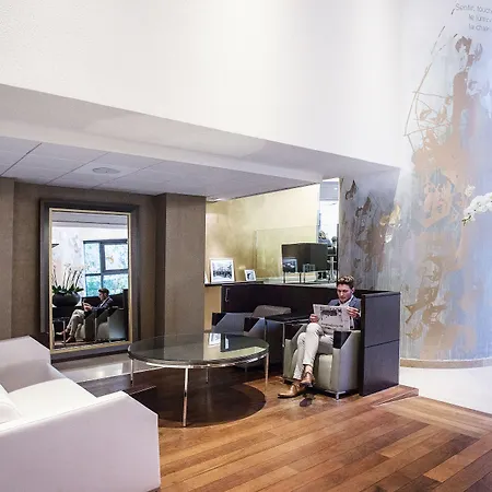 Novotel Les Halles Hotel 4*