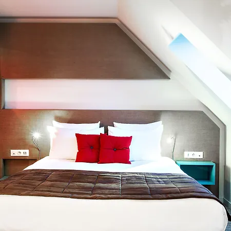 Hotel Novotel Les Halles 4*