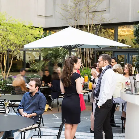 Hotel Novotel Les Halles Paryż