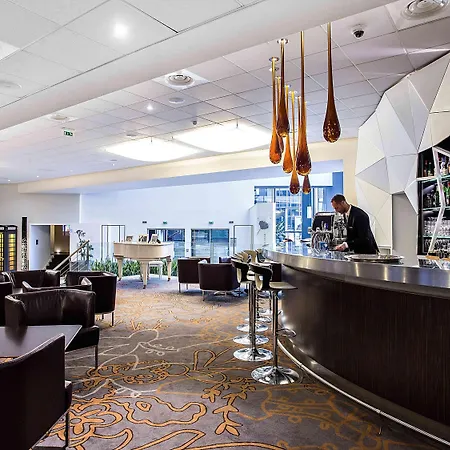 Hotel Novotel Les Halles 4*