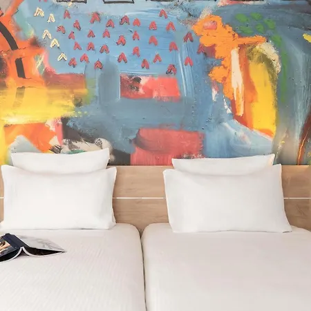 Hotel Novotel Les Halles 4*