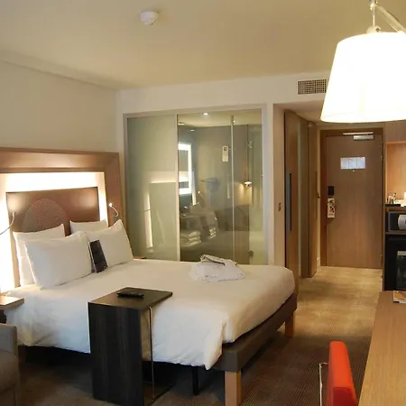 Отель Novotel Les Halles Париж