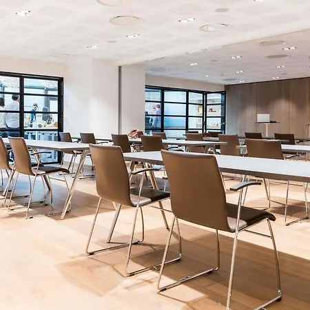 Hotel Novotel Les Halles 4*