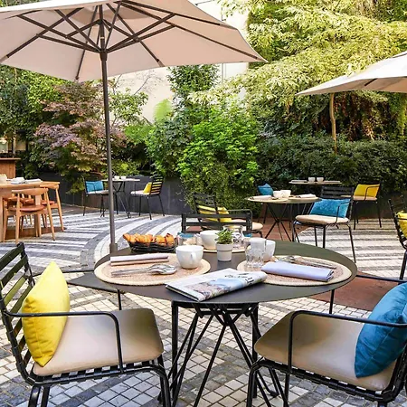 Novotel Les Halles 4*
