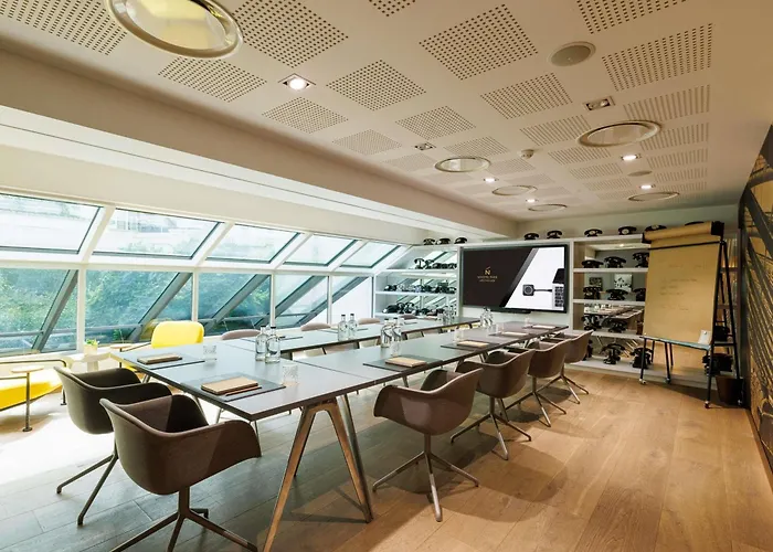 Hotel Novotel Les Halles 4*
