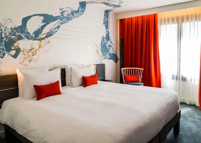 ノボテル レ アール パリ