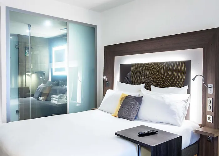 ノボテル レ アール 4*