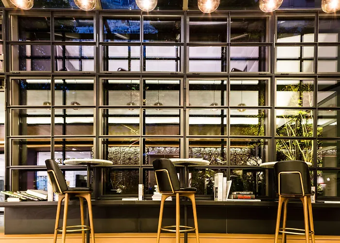 ノボテル レ アール 4*