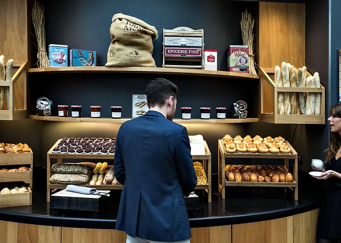 ノボテル レ アール ホテル