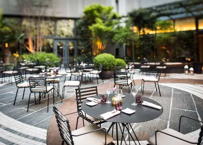 ノボテル レ アール