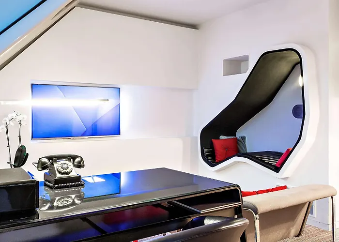 ホテル ノボテル レ アール パリ