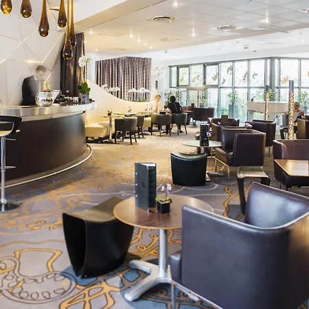 Novotel Les Halles 4* פריז