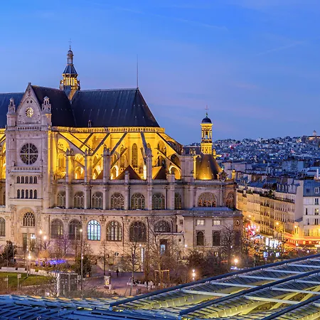 Novotel Les Halles מלון