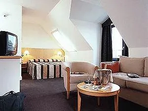 Novotel Les Halles 4*